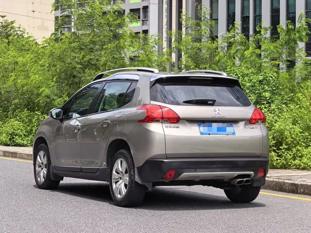 Peugeot 2008 — миниатюра 15