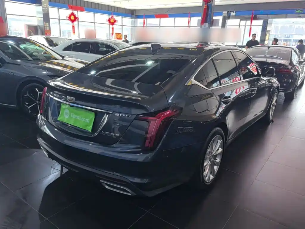 Cadillac CT5 — миниатюра 7
