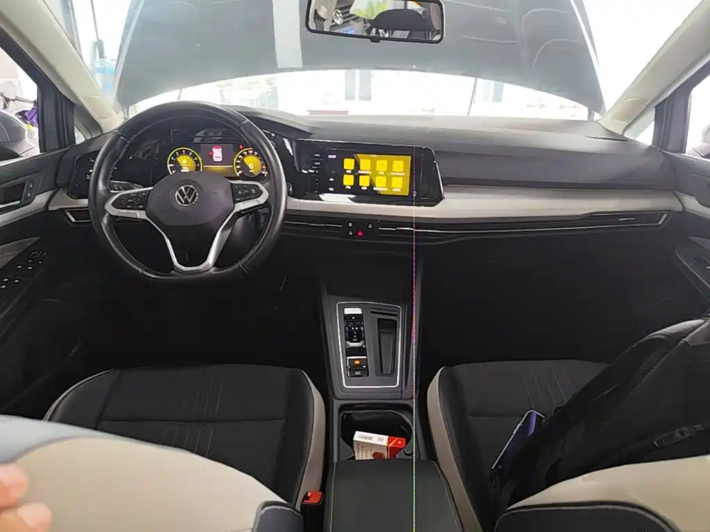 Volkswagen Golf — миниатюра 10
