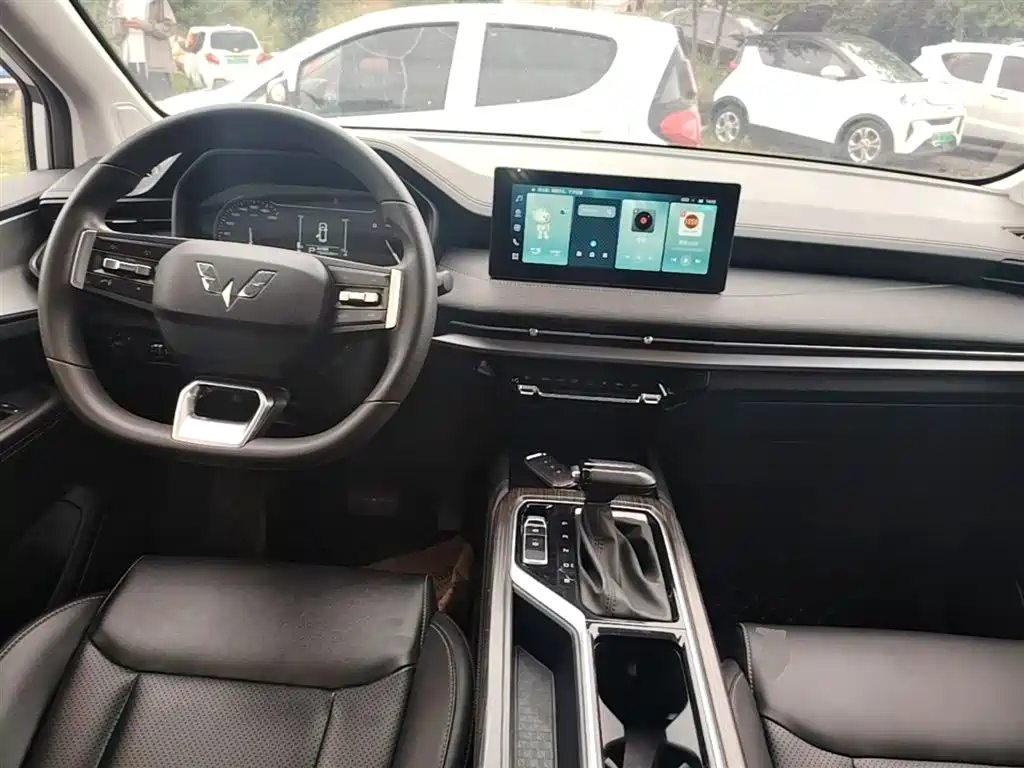 Wuling Jiachen 2022 1.5T CVT Smart Luxury