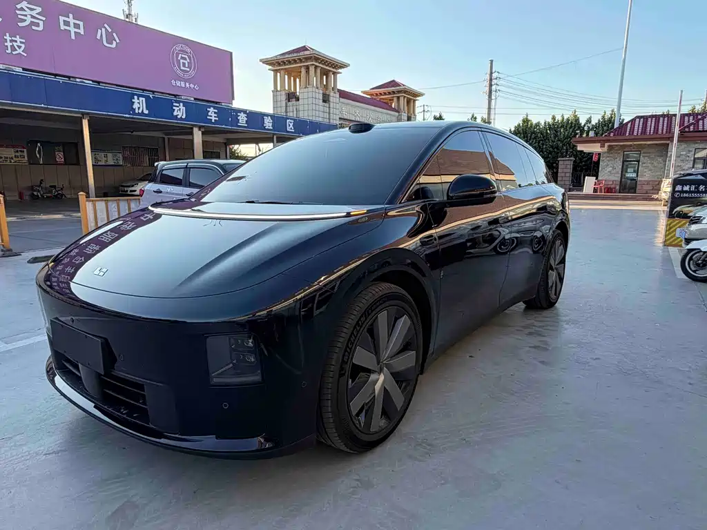 2026 Li Xiang i6 - zdjęcie 1 z 10