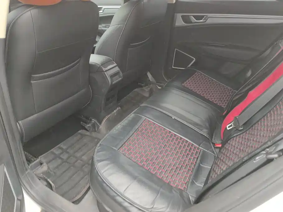 Geely Emgrand GS — миниатюра 11