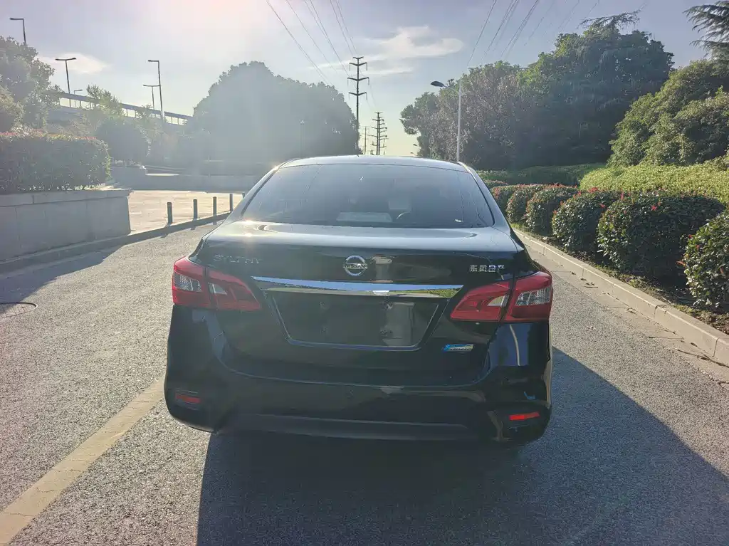 Nissan Sylphy — миниатюра 5