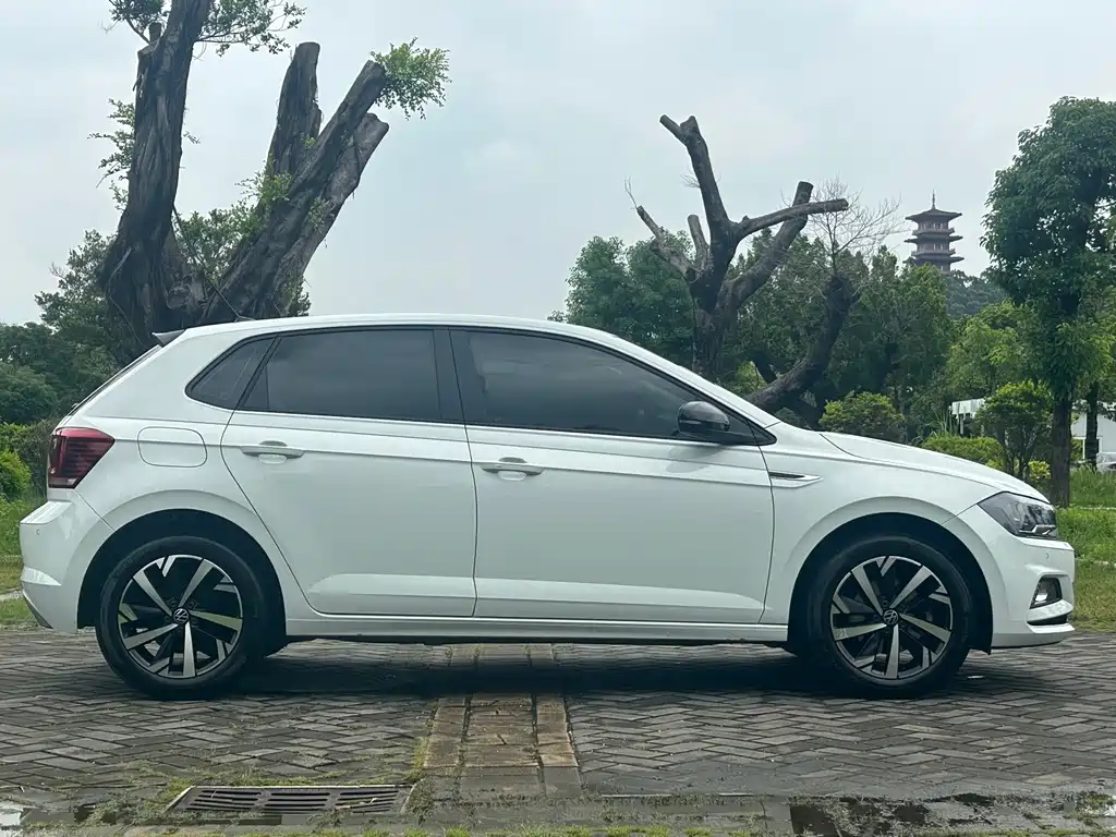 Volkswagen Polo — миниатюра 7
