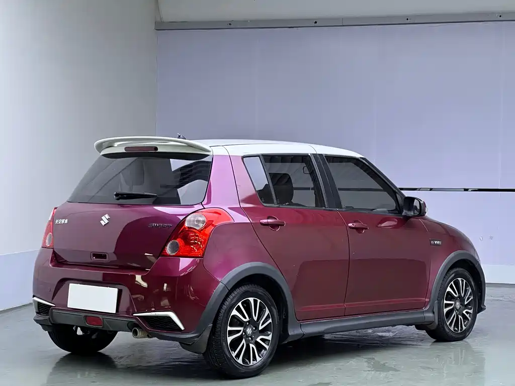 Suzuki Swift — миниатюра 6