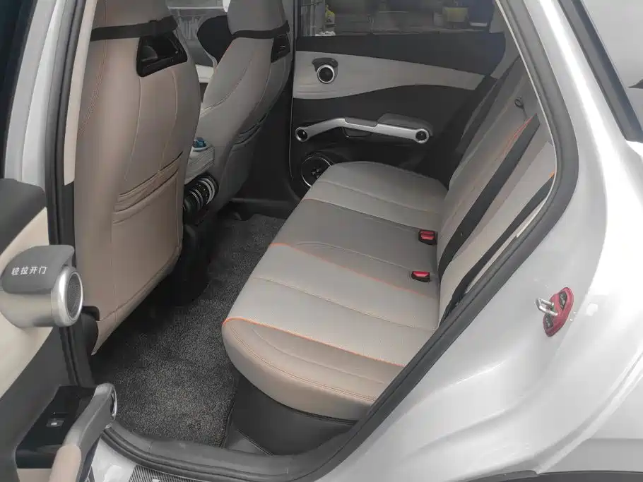 BYD Yuan Plus — миниатюра 11