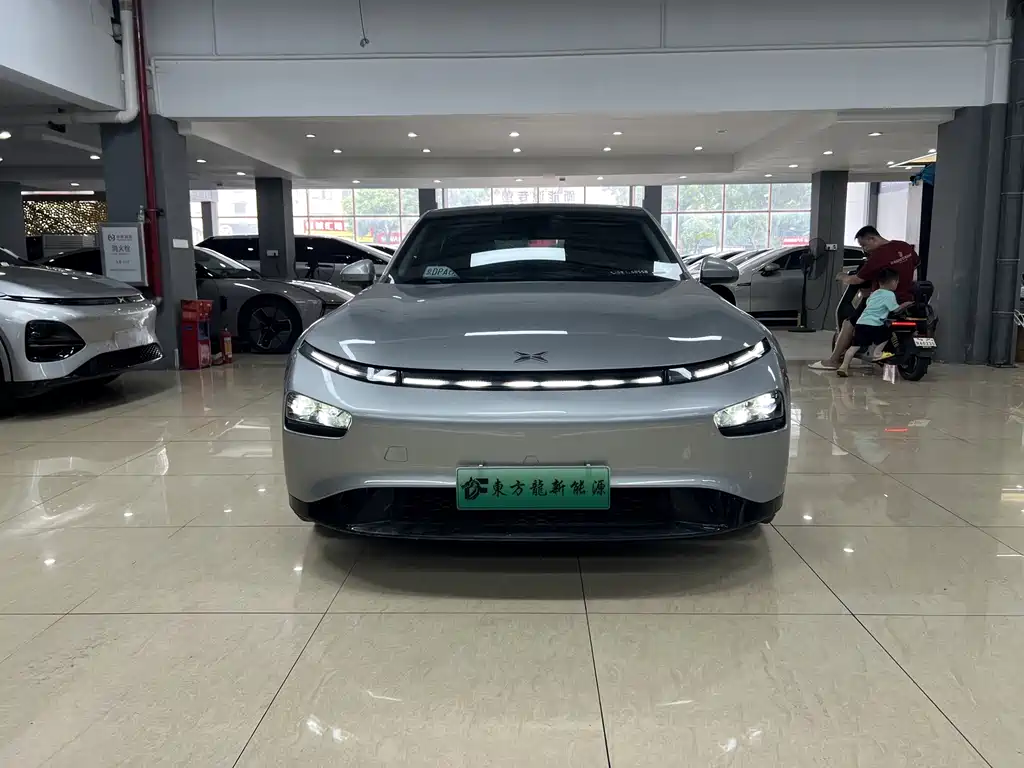 XPeng P7 — миниатюра 2
