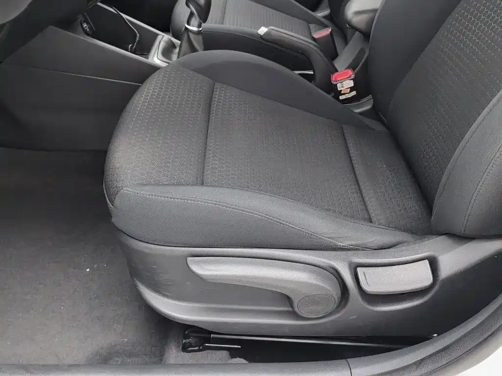 Hyundai Verna — миниатюра 20