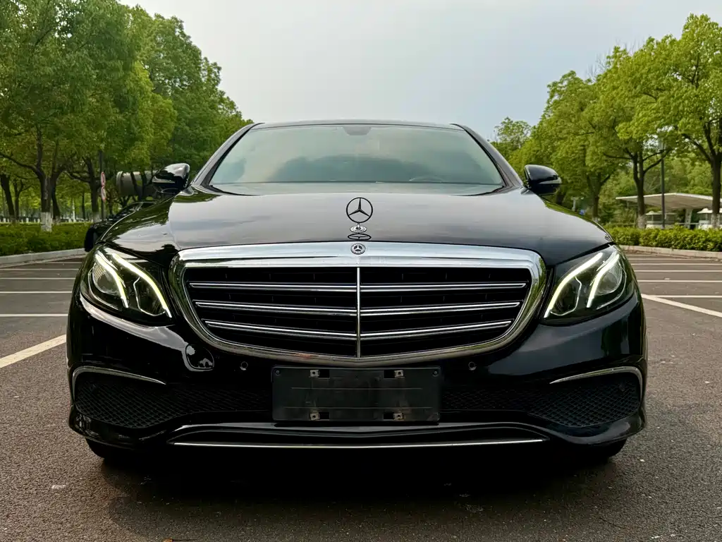 Mercedes-Benz E-Class E 2019 E 200 L Sport