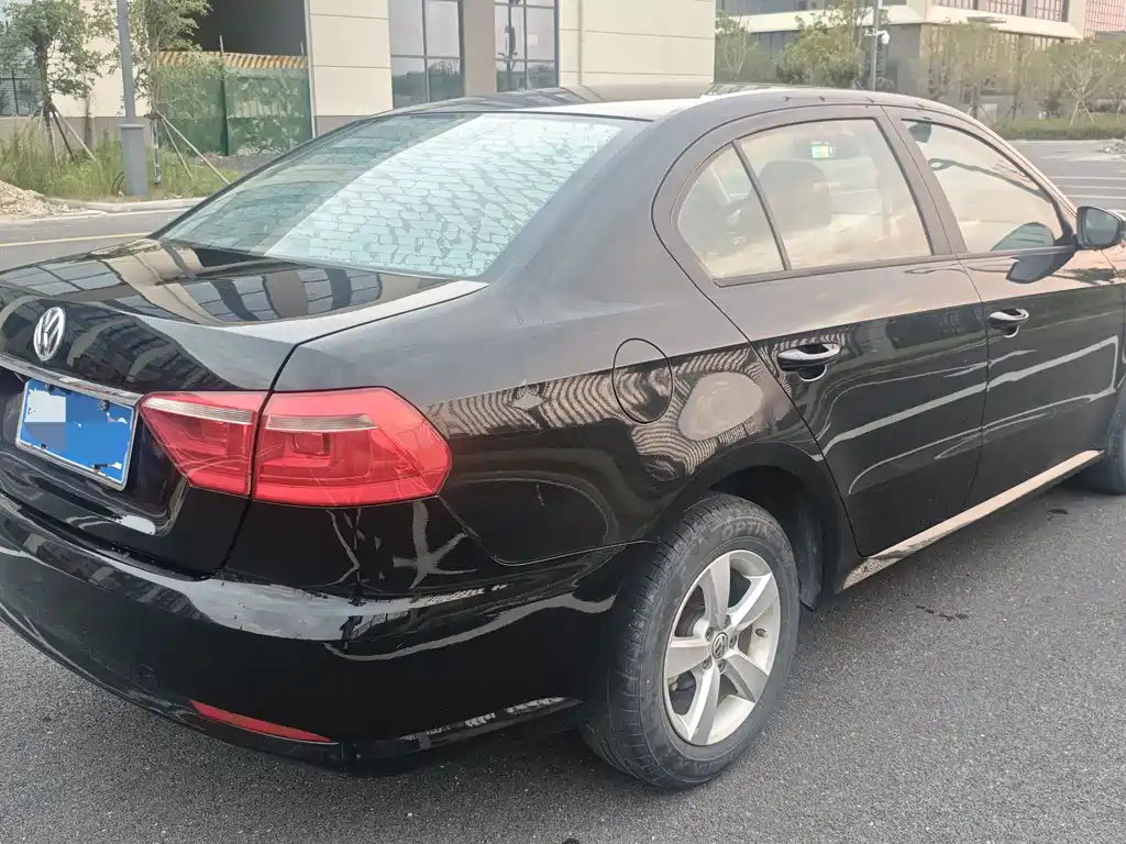 Volkswagen Lavida — миниатюра 4