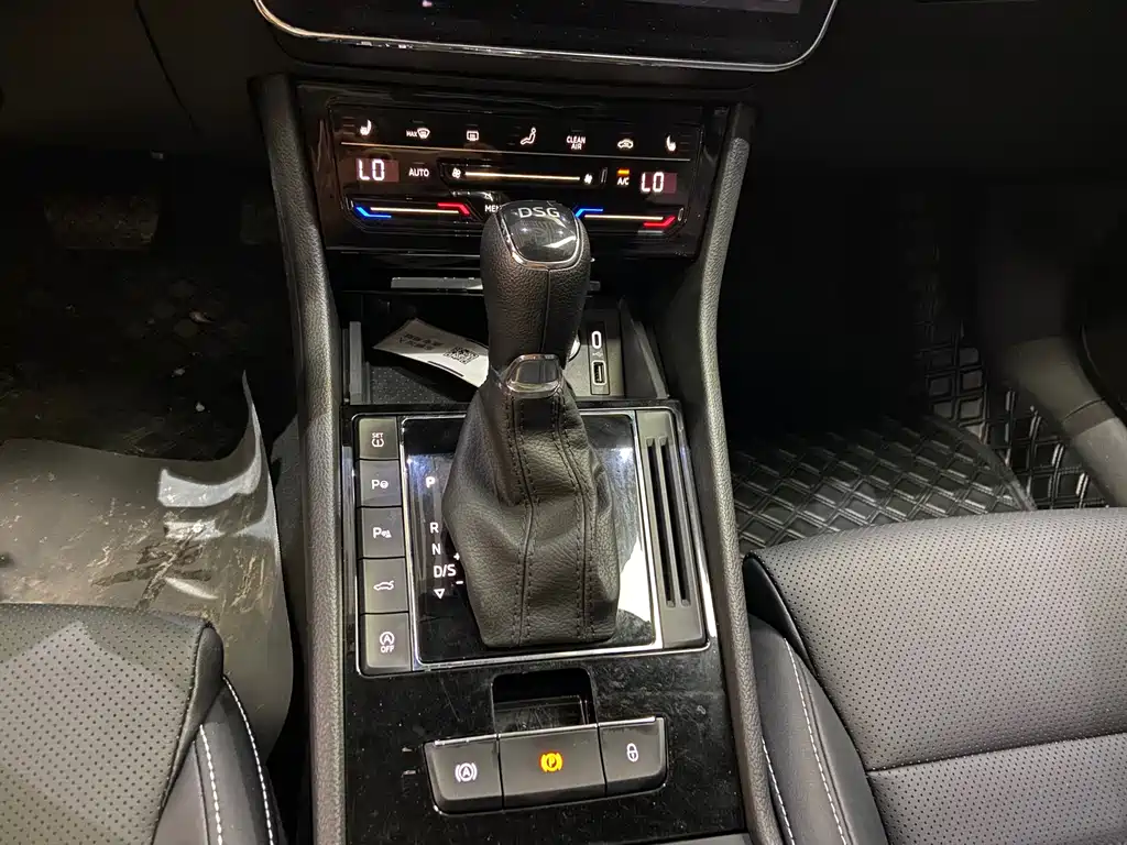 Skoda Superb — миниатюра 23