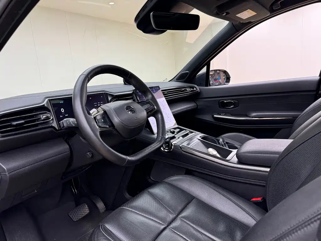 NIO ES8 — миниатюра 20