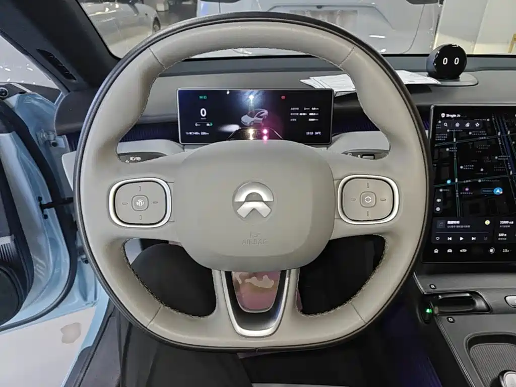 NIO ET5 — миниатюра 11
