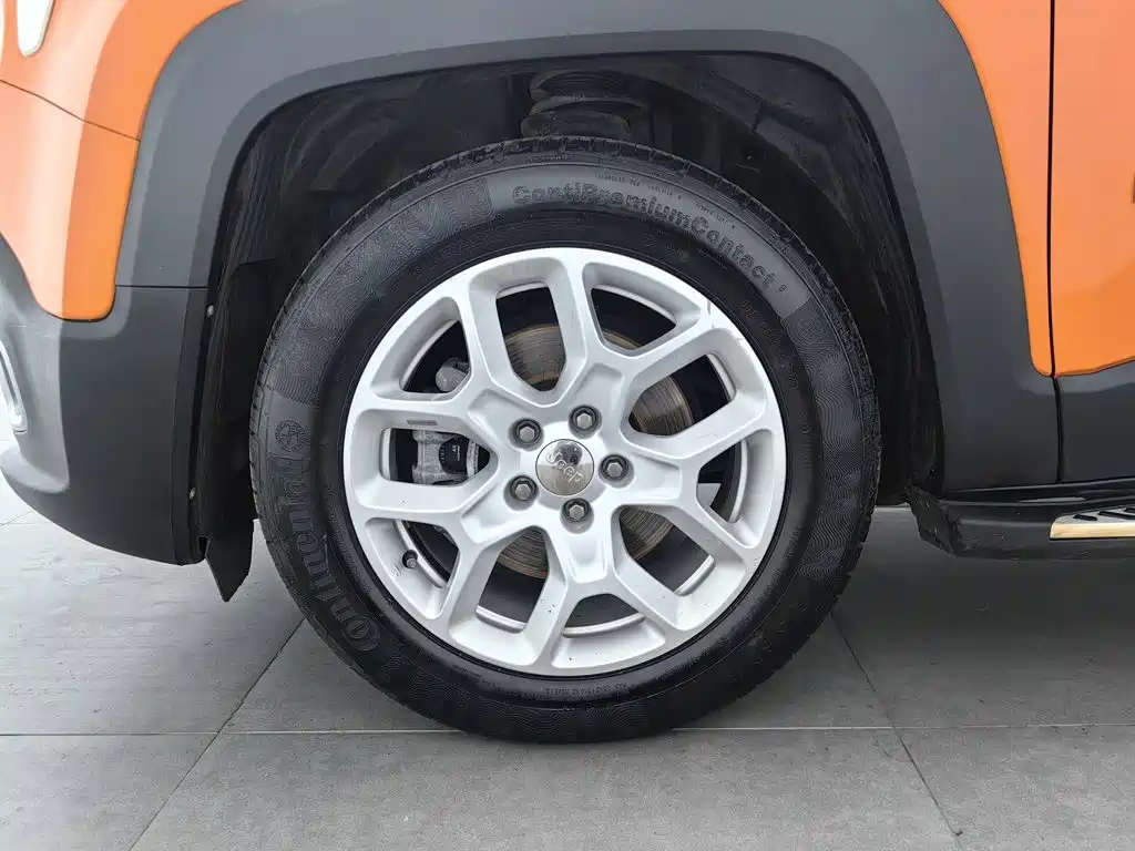 Jeep Renegade — миниатюра 17