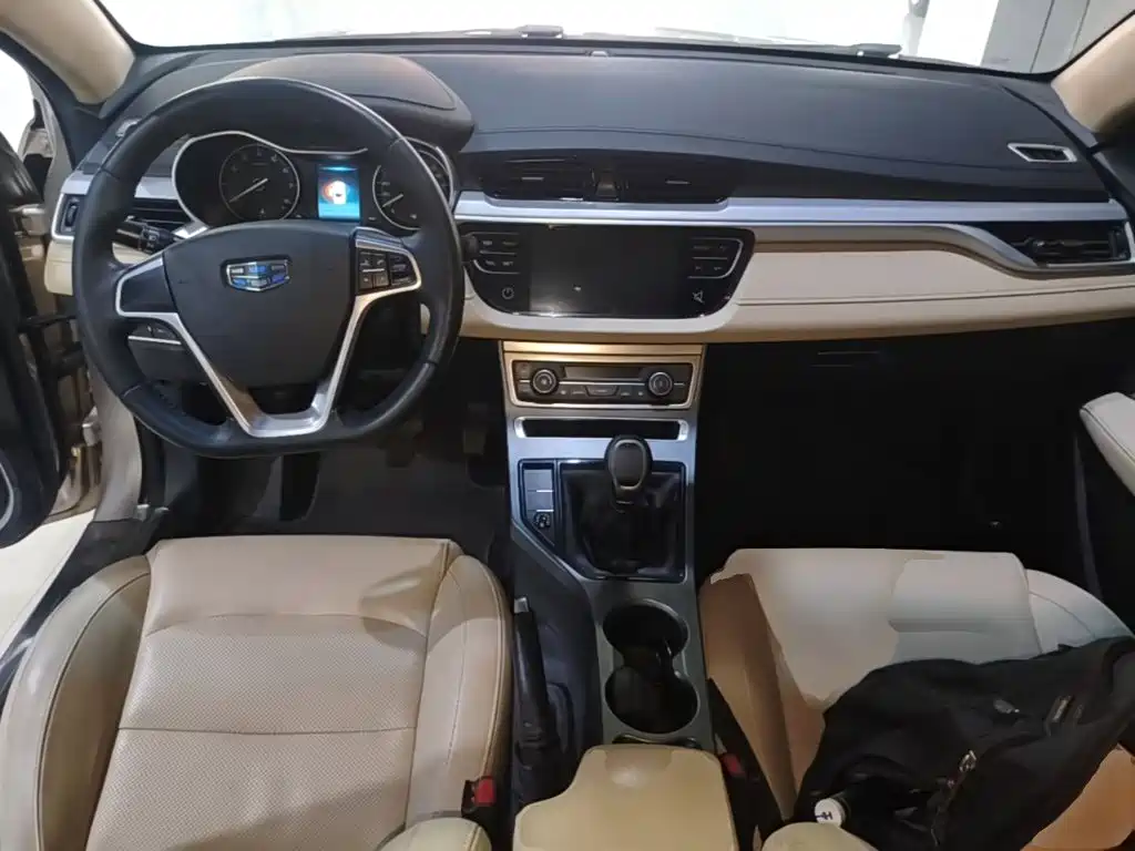 Geely Emgrand — миниатюра 10