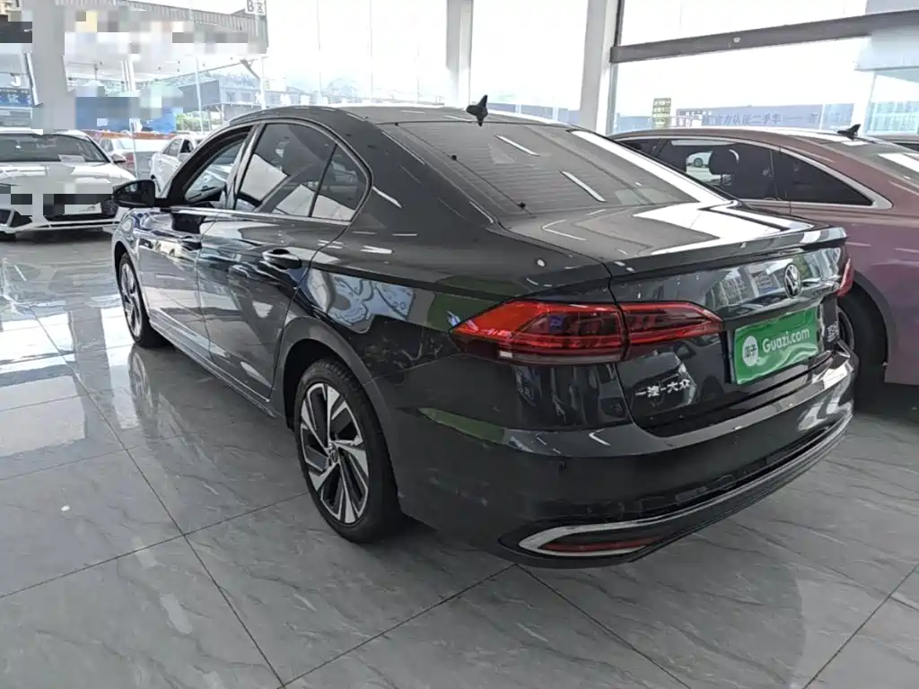 Volkswagen Bora — миниатюра 5