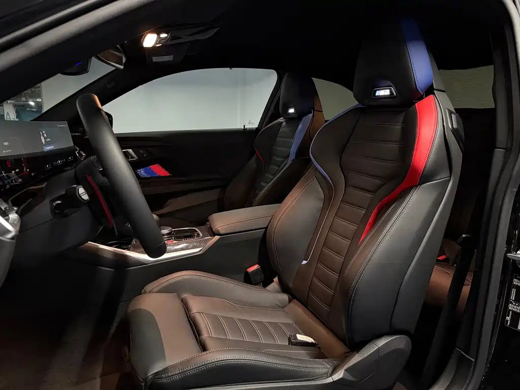 BMW M2 — миниатюра 9
