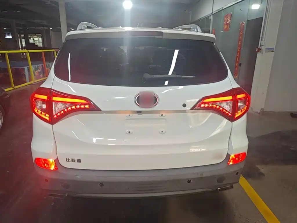 BYD Song — миниатюра 6