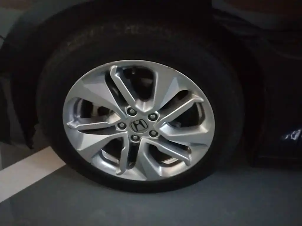 Honda Accord — миниатюра 23