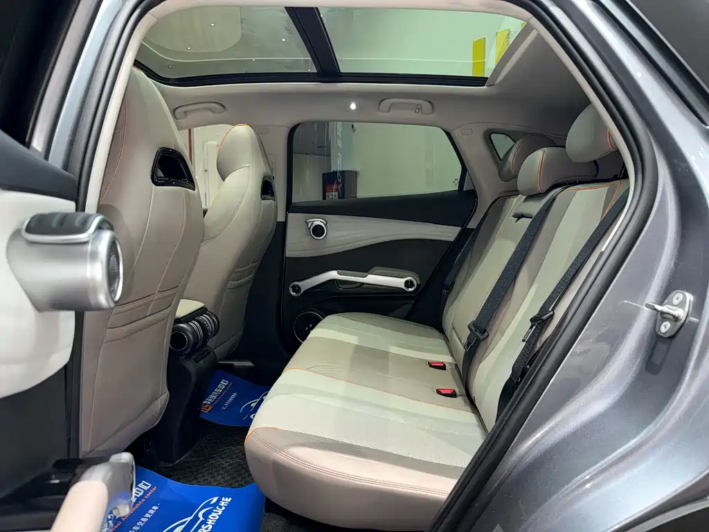 BYD Yuan Plus — миниатюра 8