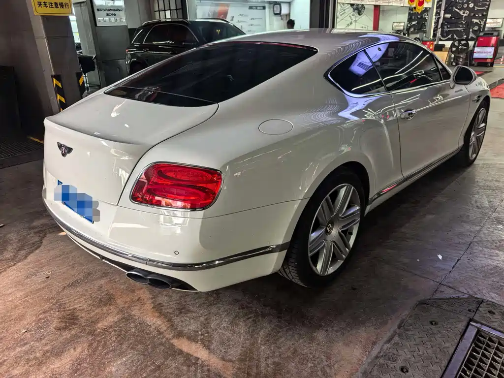 Bentley Continental — миниатюра 4