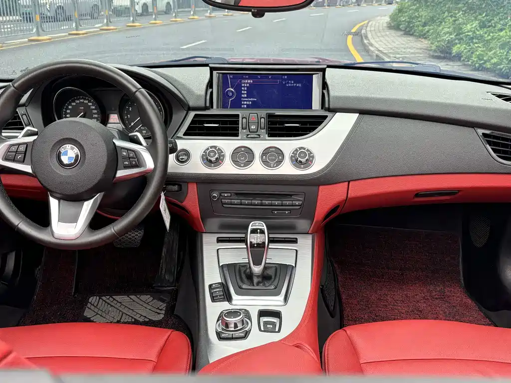 BMW Z4 — миниатюра 9