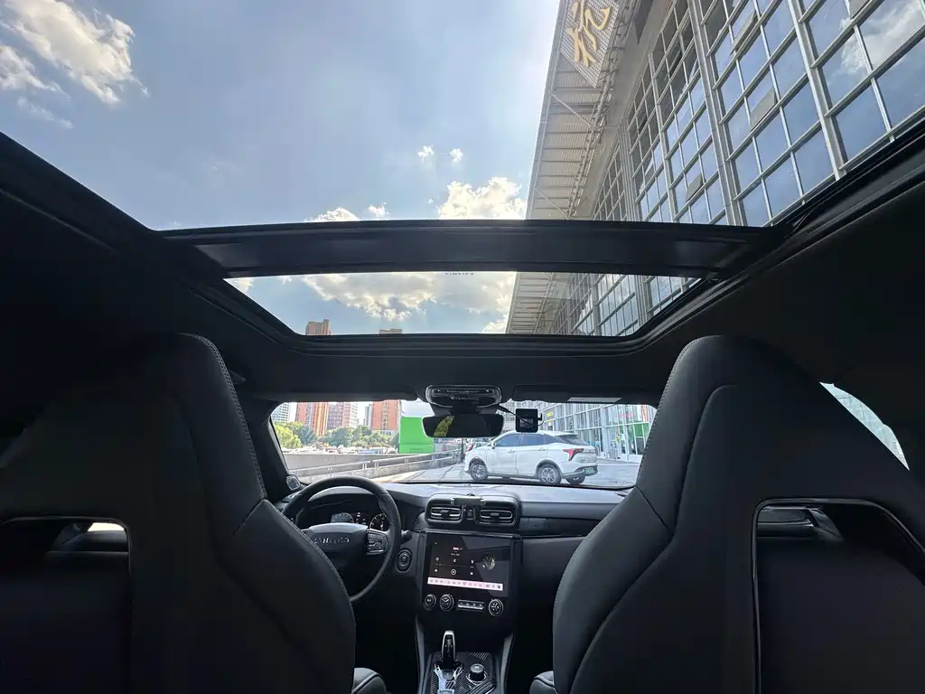 Lynk & Co 03 — миниатюра 20