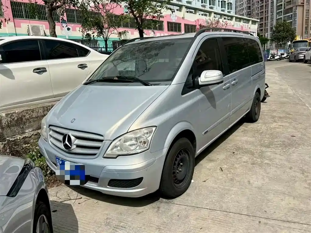 Купить Mercedes-Benz Viano