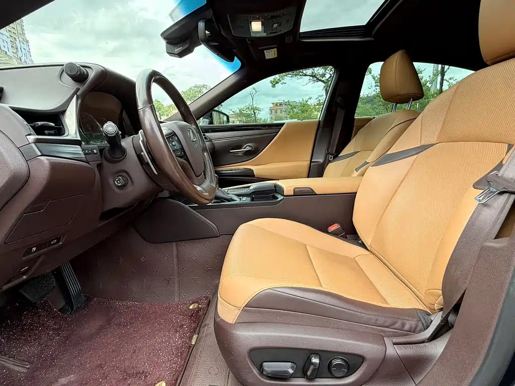 Lexus ES — миниатюра 4