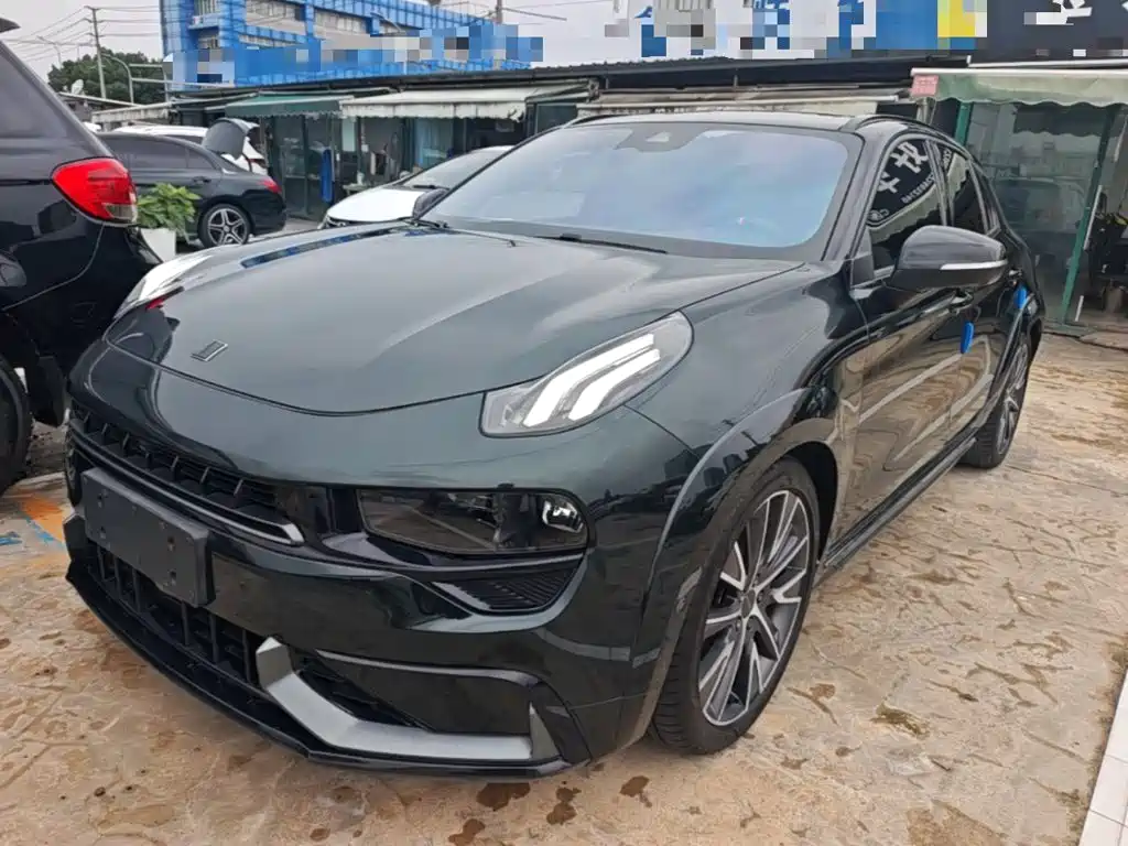 Lynk & Co 02 Hatchback — миниатюра 2