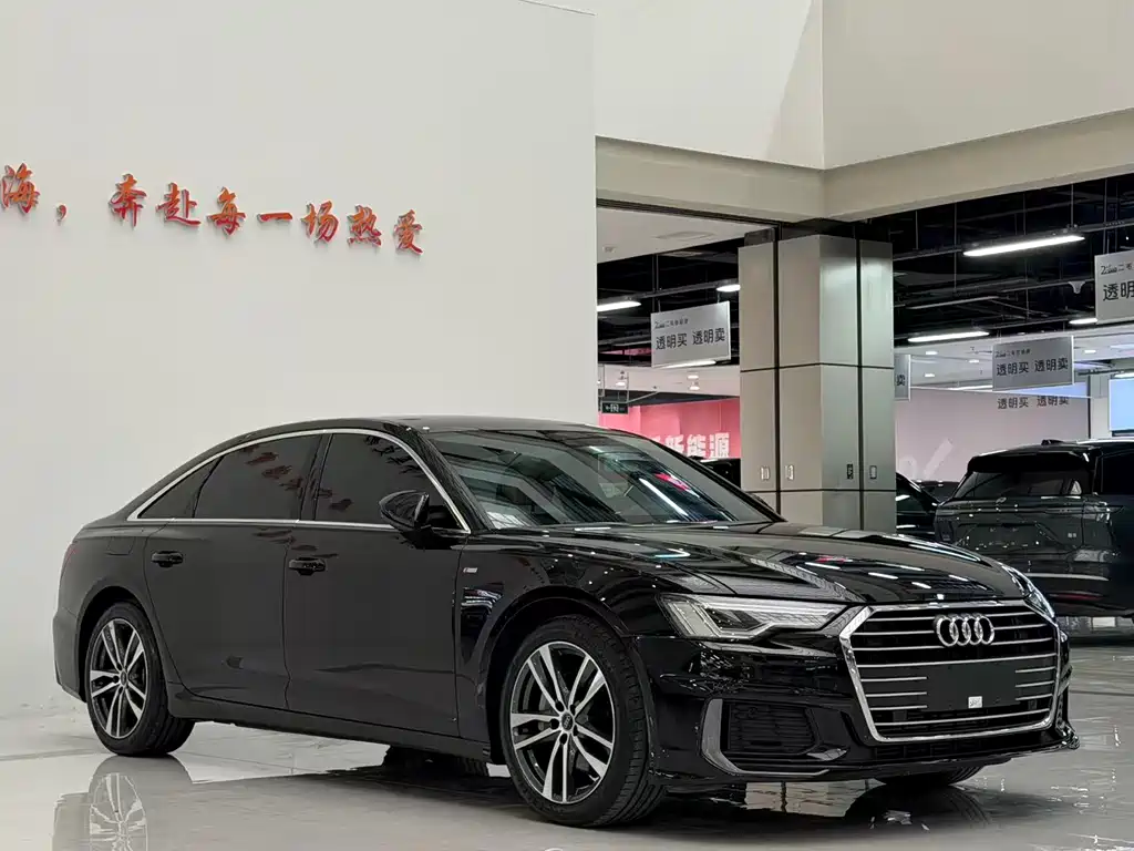 Audi A6L 2022 40 TFSI Luxury