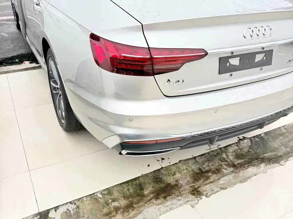 Audi A4L — миниатюра 12