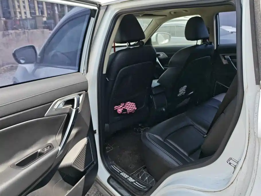 Geely Boyue — миниатюра 11