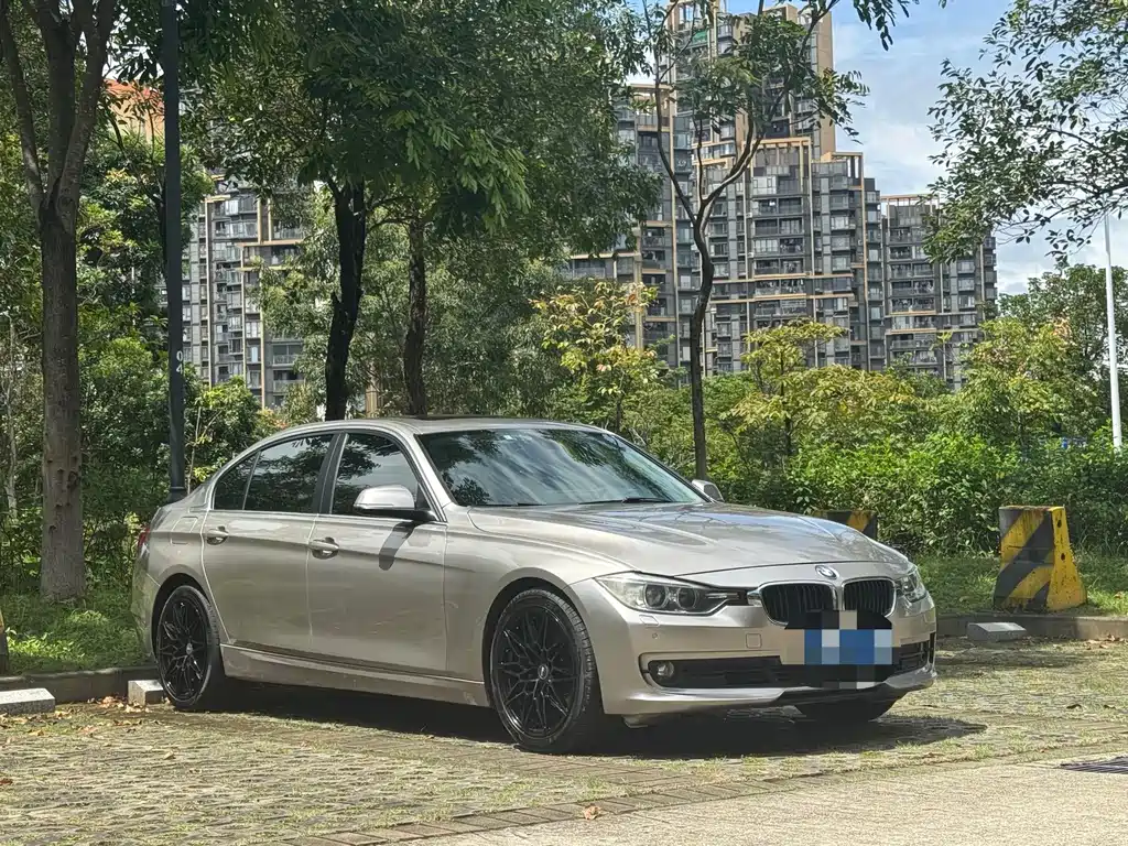 BMW 3 Series — миниатюра 3