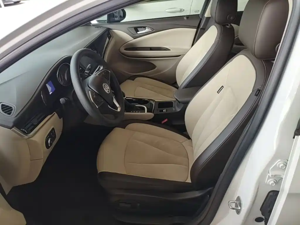 Buick Verano — миниатюра 15