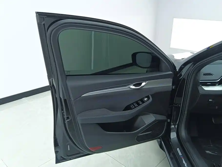 Geely Xingrui — миниатюра 7