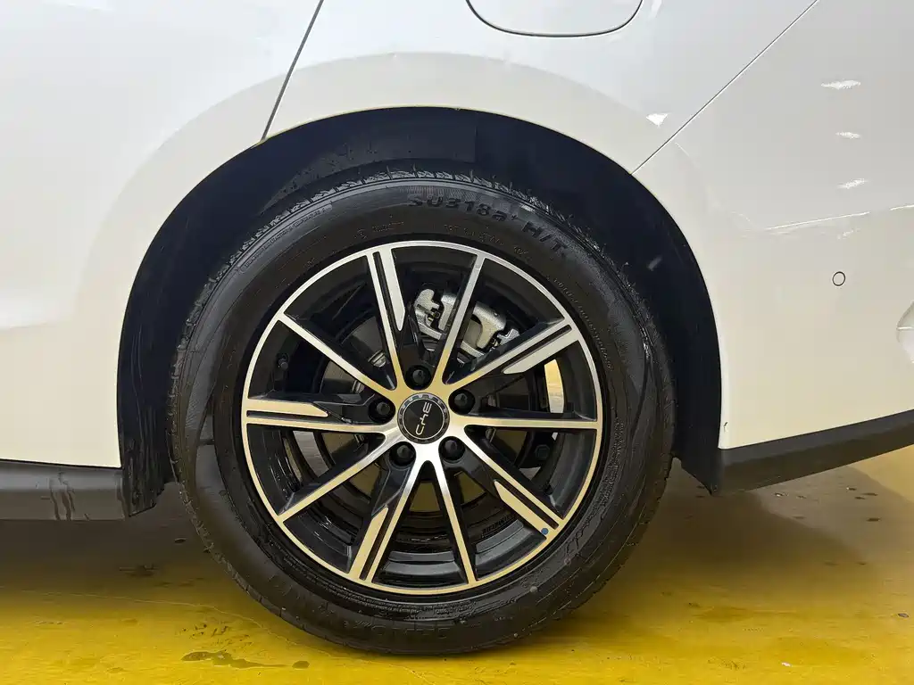 BYD Seal 06 — миниатюра 11
