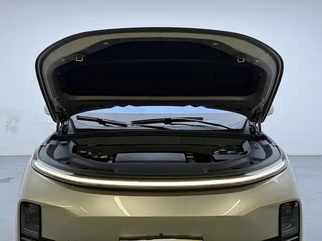 Li Auto Li L9 — миниатюра 13