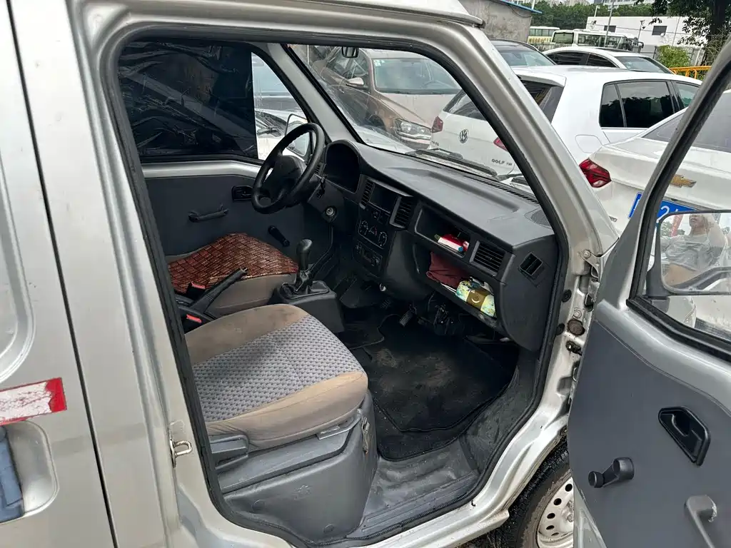 Wuling Zhiguang — миниатюра 13