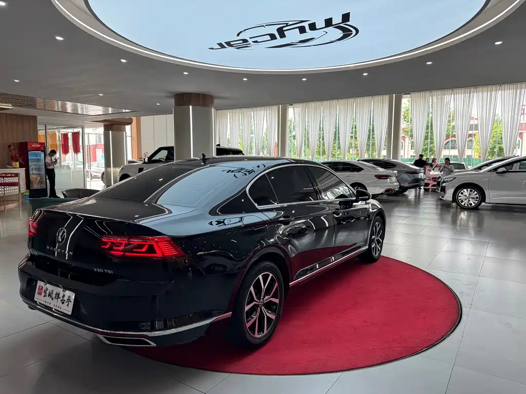 Volkswagen Magotan 2020 330TSI DSG Lead