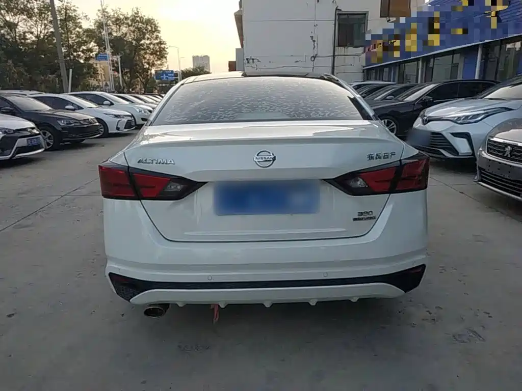 Nissan Teana — миниатюра 6