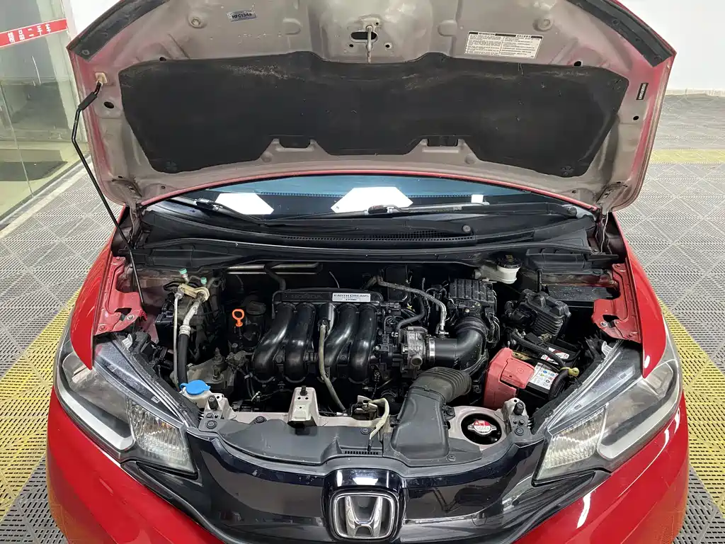 Honda Fit — миниатюра 9