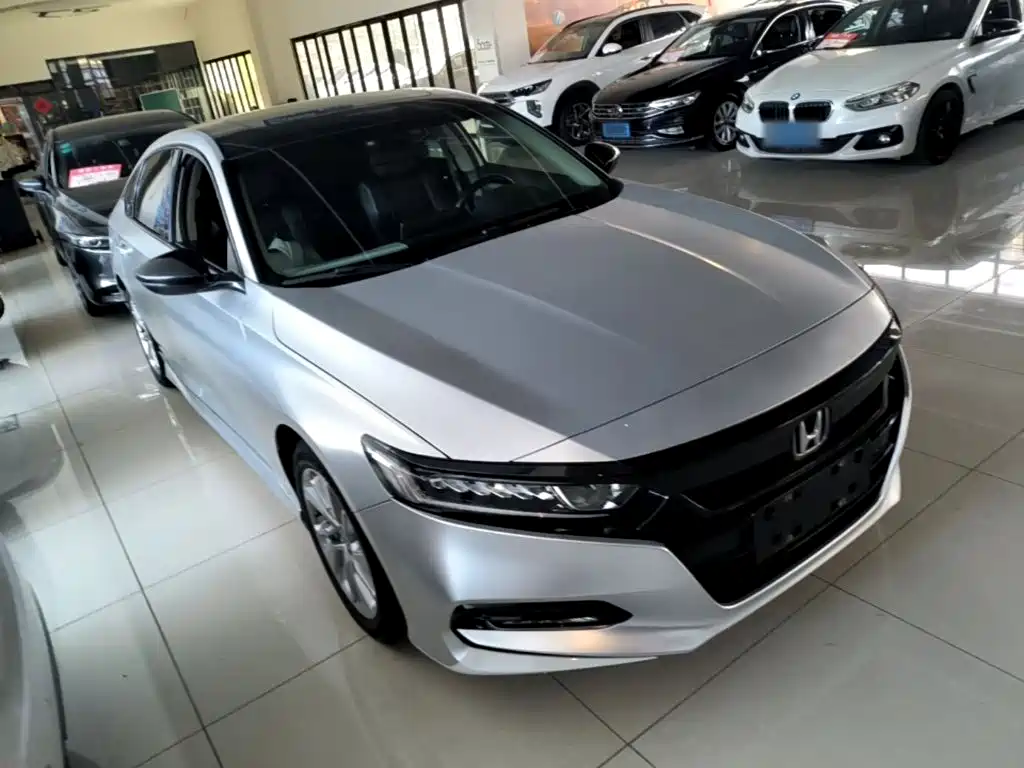 Honda Accord — миниатюра 4