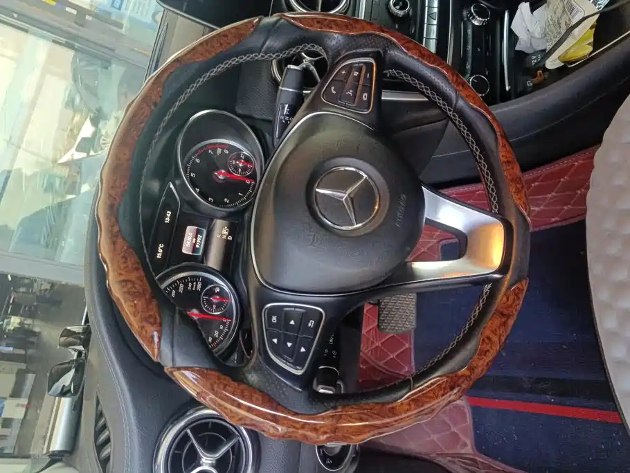 Mercedes-Benz GLA — миниатюра 15