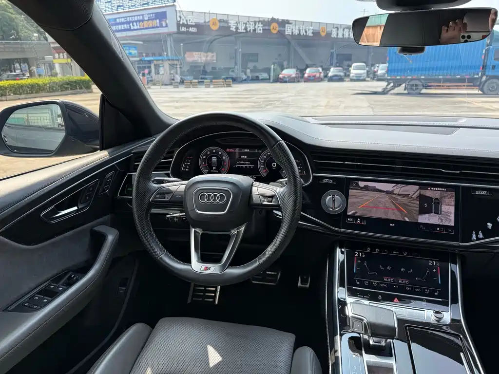 Audi Q8 — миниатюра 10