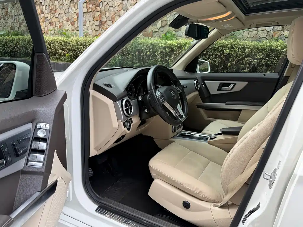Mercedes-Benz GLK-Class — миниатюра 6