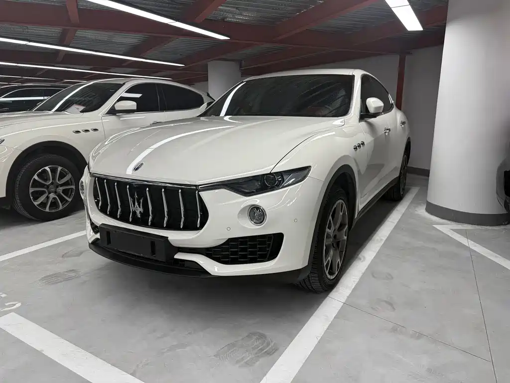 2019 Maserati Levante - zdjęcie 1 z 15