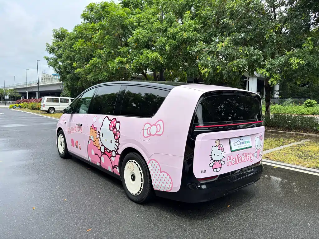 Li Auto MEGA 2024 Ultra