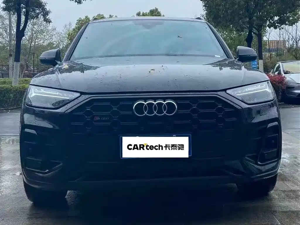 Audi SQ5 2022