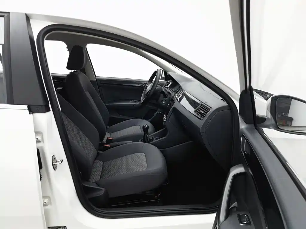 Volkswagen Santana — миниатюра 23